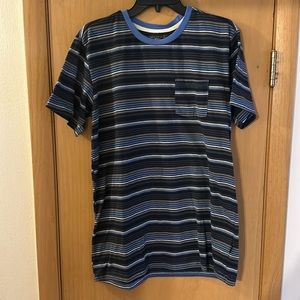 Beautiful Giant Striped Short Sleeve Pocket Tee T-Shirt Blue Size Large